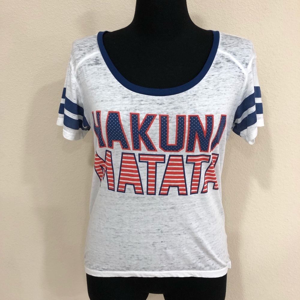 Disney sport Hakuna Matata shirt size Large